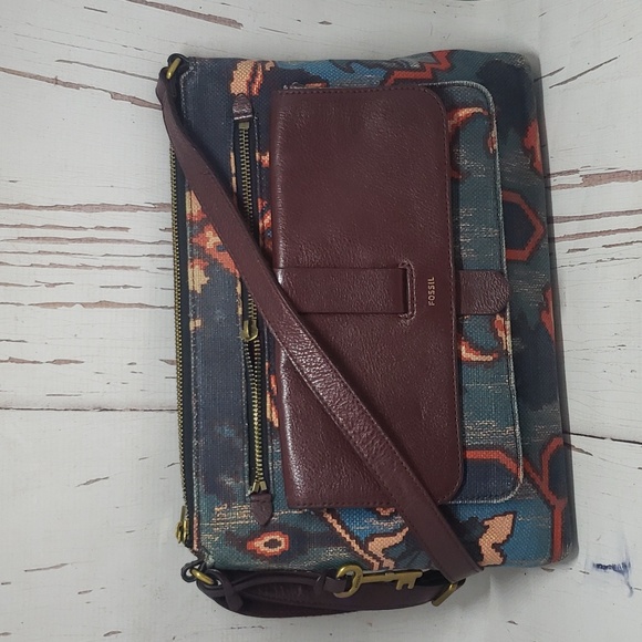 Fossil ptint blue canvas and leather crossbody bag - Picture 1 of 8